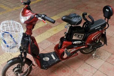 sepeda motor listrik