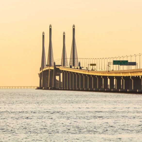 Jembatan Pinang Sangatta