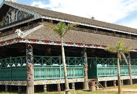 Rumah Lamin Kalimantan Timur